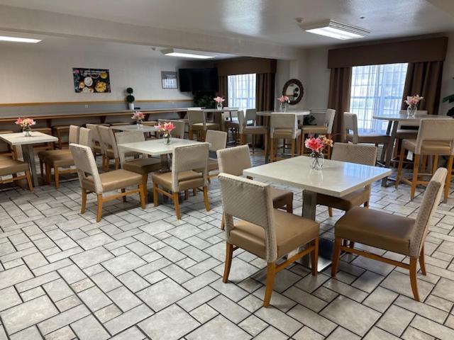 Red Lion Inn & Suites Auburn Esterno foto