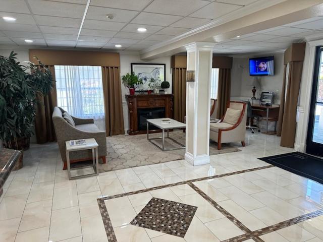 Red Lion Inn & Suites Auburn Esterno foto